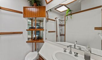 1027 Alahaki St, Kailua, HI 96734