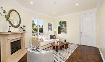 800 W Huntington Dr D, Arcadia, CA 91007