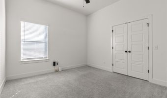 6300 Beacon St, Bentonville, AR 72713