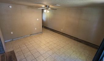608 E Carter Ave, Apache, OK 73006
