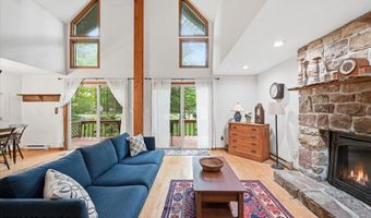 13 Teddyuscung Trl, Albrightsville, PA 18210