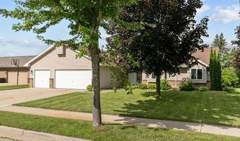 3529 N CHAPPELL Dr, Appleton, WI 54914
