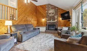 101 Williams Rd, Ashburnham, MA 01430