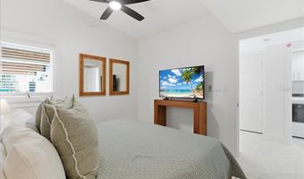 102 TUNA St, Anna Maria, FL 34216