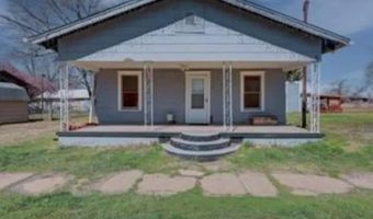 410 E Taylor Ave, Arkansas City, KS 67005