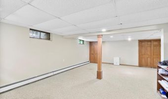 9 Sunset Dr, Altamont, NY 12009