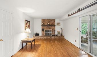 7304 WESTWIND Dr, Bowie, MD 20715