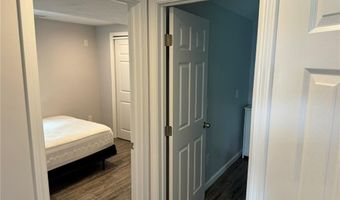 46 Follett Rd, Narragansett, RI 02882