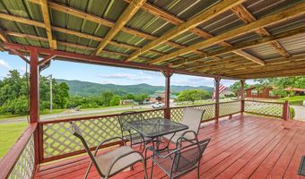 963 Livingston Boat Dock Rd, Allons, TN 38541