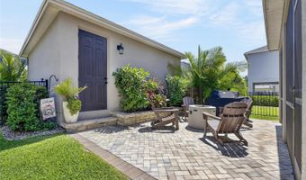 7141 BOWSPIRIT Pl, Apollo Beach, FL 33572