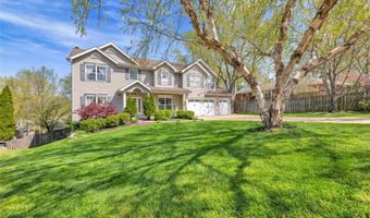 238 Pointe Lucerne Ct, Ballwin, MO 63011