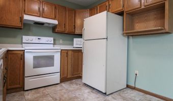 3718 Renee Dr, Bismarck, ND 58503