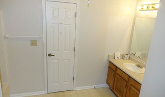 7157 Moriarty Dr, Indianapolis, IN 46217