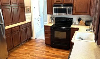 725 N Anthony Ave, Anthony, KS 67003