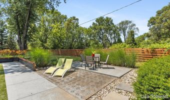 1235 Thornapple River Dr SE, Ada, MI 49301