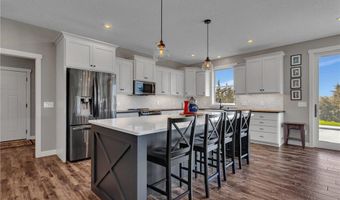 8619 State Highway 55 NW, Annandale, MN 55302