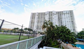 2801 NE 183rd St 908W, Aventura, FL 33160