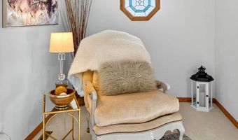 2615 N MILLBROOK Rd, Appleton, WI 54914