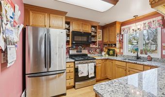 13 Elm St, Antrim, NH 03440