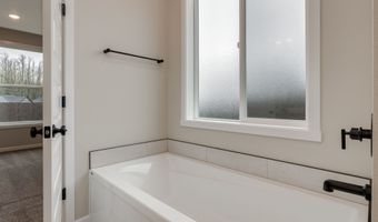 637 NW 29TH St, Battle Ground, WA 98604