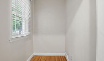 1424 S Main St, Aberdeen, SD 57401