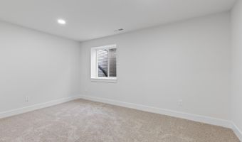 2004 Green Acres Dr, Adrian, MI 49221