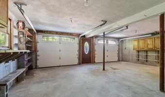 4 Battcock Rd, Billerica, MA 01821