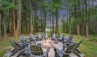 238 King Arthur Rd, Blakeslee, PA 18610