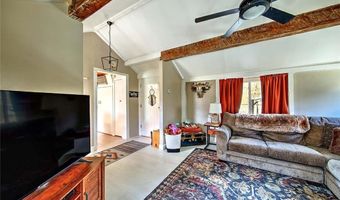 121 Jenckes Hill Rd, Lincoln, RI 02865