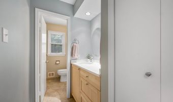 7906 IVYMOUNT Ter, Potomac, MD 20854