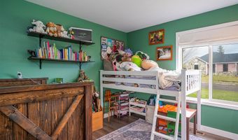 112 O'Brien Ter A, Bigfork, MT 59911