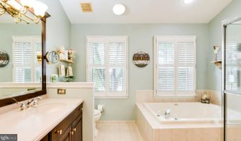 710 TALAMORE Dr, Ambler, PA 19002