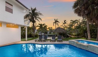 212 OAK Ave, Anna Maria, FL 34216