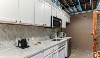 585 White Cir 406, Athens, GA 30605