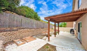 29819 Platanus Dr, Escondido, CA 92026