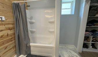 Rr7 Box 7372c, Ava, MO 65608