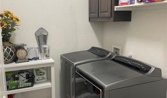 208 Mineral Point Dr, Aledo, TX 76008