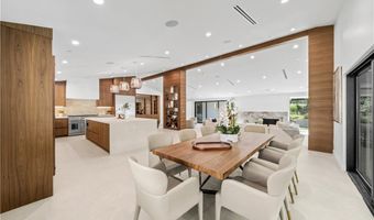 16105 Clear Oak Dr, Encino, CA 91436