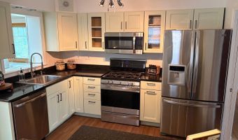 5015 CATHEDRAL Ave NW, Washington, DC 20016