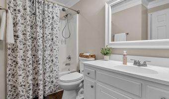 288 Autumn Gold Dr, Boiling Springs, SC 29316