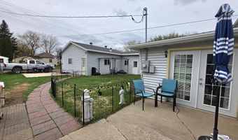 14 S Illinois St, Aberdeen, SD 57401