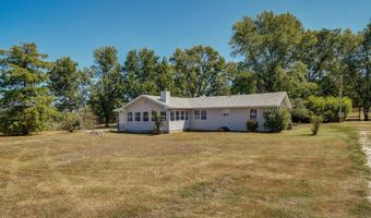 6896 N Farm Rd 1, Ash Grove, MO 65604