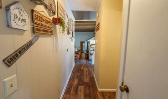 2623 Hatch N Pkwy, Baxley, GA 31513