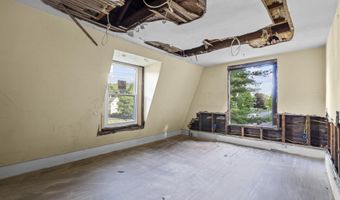 41 Old Farms Rd, Avon, CT 06001