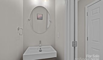 1904 Dearmon Dr, Charlotte, NC 28205