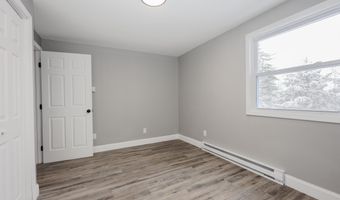 52 Hillside Ave, Bartlett, NH 03812