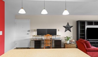 2016 N ADAMS St 508, Arlington, VA 22201