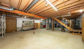 75 Three Rod Rd, Alden, NY 14004