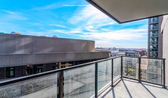 1781 N PIERCE St 1404, Arlington, VA 22209