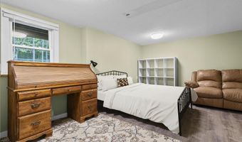 695 Brewster St, Coventry, CT 06238